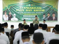 Bupati Bandung Berharap DMI Harus Jadi Pilar Pembinaan Umat