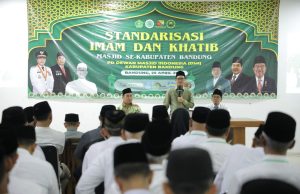Bupati Bandung Berharap DMI Harus Jadi Pilar Pembinaan Umat