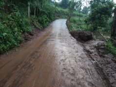 Longsor di Desa Buninagara Picu Kekhawatiran Warga, Jalan Masih Dipenuhi Lumpur