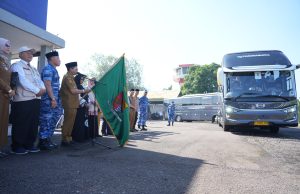 Bupati Lepas Kloter Terakhir Calon Haji Kabupaten Bandung