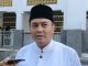 Plh Wali Kota Diky Candra Salat Iduladha di Masjid Agung, Serahkan Tiga Ekor Sapi Kurban