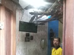 Rumah Nyaris Roboh, Pa Usman Bertahan di Tengah Ancaman Maut di Margaasih