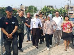 Dalam Rabu Keliling Ketua DPRD Berikan Apresiasi Pada Rw 17 Dan Greenhouse BUMDes Marsela Mahardika