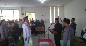 Camat Kutawaringin Melantik Dan Mengambil Sumpah Janji PJ. Desa Jelegong