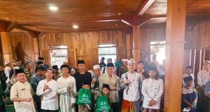 Di Kampung Mahmud, KDS Pastikan Insentif Guru Ngaji Tetap Aman