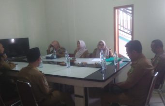 Pemerintah Kecamatan Kutawaringin Laksanakan Monitoring dan Evaluasi (Monev) Keempat di Desa JatisariÂ