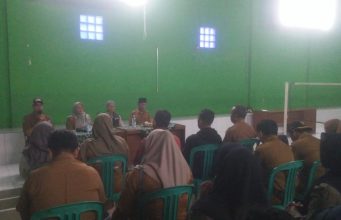 Tim Monev Kecamatan Kutawaringin Berikan Pembinaan dan Masukan di Desa Padasuka