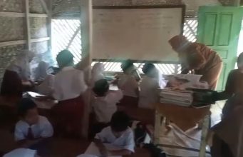 Program Revitalisasi Sekolah, Murid SD di Tasikmalaya Masih Belajar di Rumah Panggung Reyot