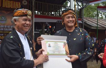 Diky Candra Raih Galunggung Awards, Dedikasi Pelestarian Budaya Sunda Mendapat Apresiasi