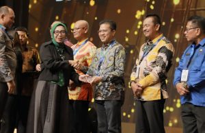 Raih Penghargaan Kementerian WSDM, KDS Bawa Potensi Panas Bumi Kabupaten Bandung ke Panggung Internasional