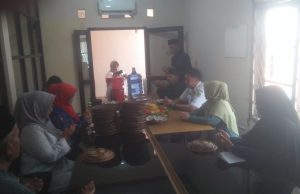 Anggota DPRD dan Kepala Desa Mekarrahayu Hadiri Syukuran BPD Terpilih