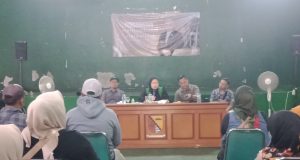 Humaira Zahrotun Noor Gelar Pengawasan Penyelenggaraan Pemerintahan di Desa Gajahmekar
