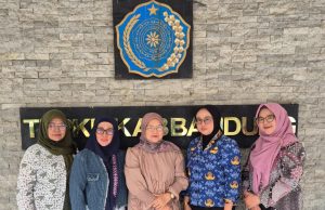 Ketua TP PKK Kecamatan Margaasih Ajak Masyarakat Pilah Sampah dari Rumah