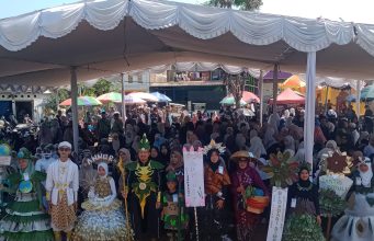 Puncak FSN Jilid 8 Cigondewah Hilir, Karnaval Best Costume Dan Berikan Berbagai Hadiah