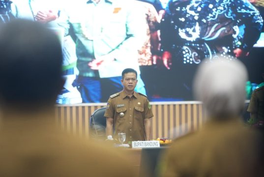Optimalkan PAD dan Anggaran, Bupati Dadang Supriatna Evaluasi Kinerja OPD
